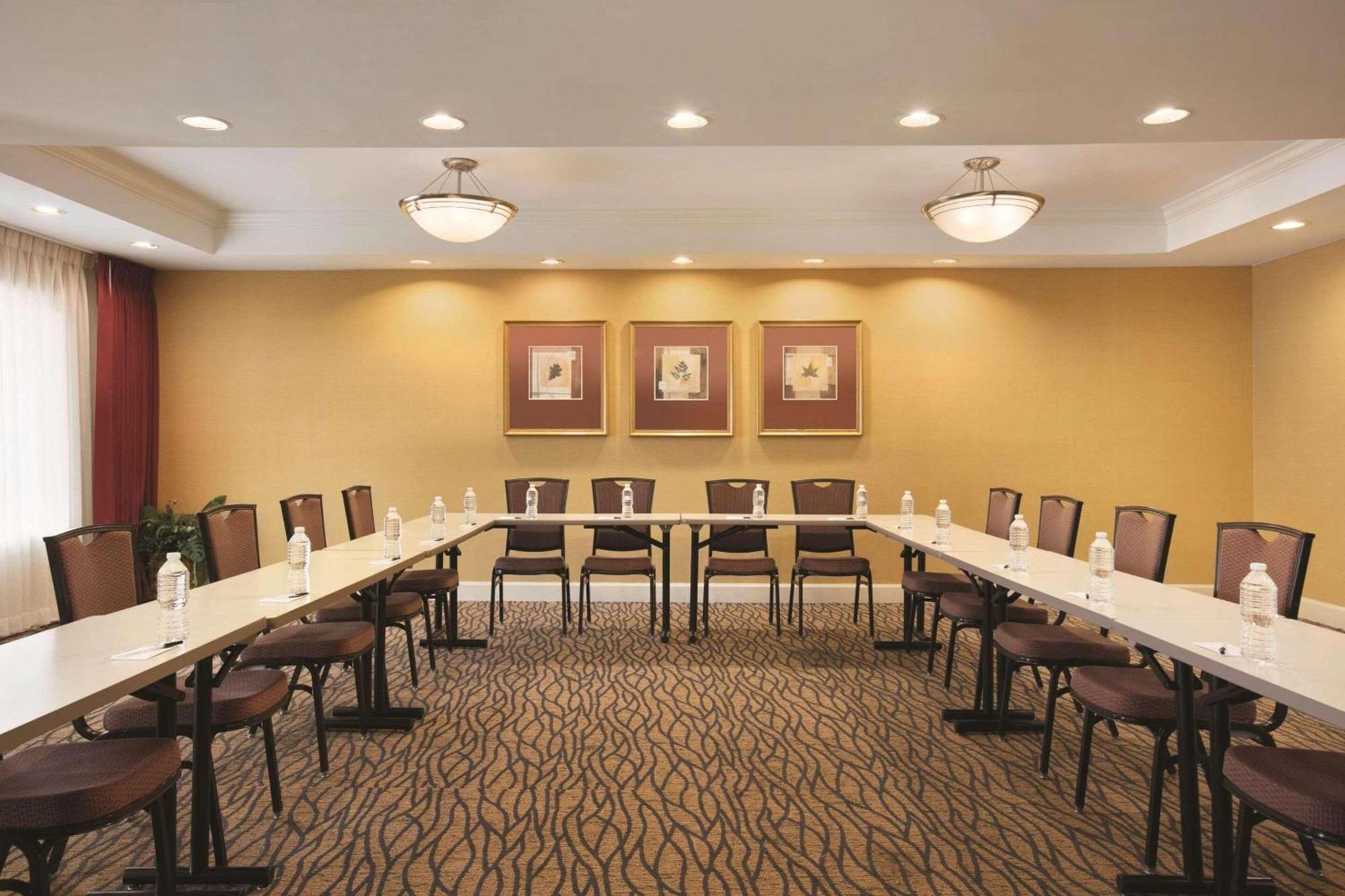 Country Inn & Suites By Radisson, Atlanta Airport North, Ga Extérieur photo